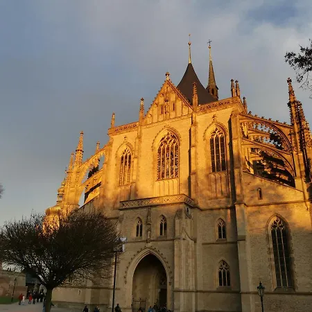 Svetnice U Koudelnika Kutna Hora Exterior photo